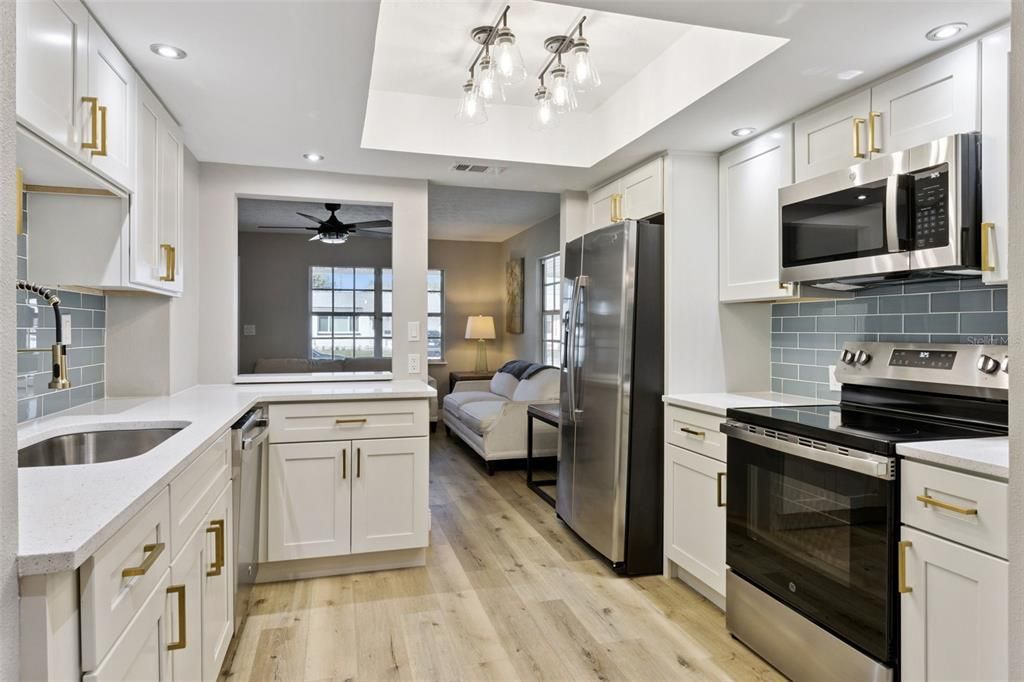 En Venta: $407,400 (3 camas, 2 baños, 1364 Pies cuadrados)