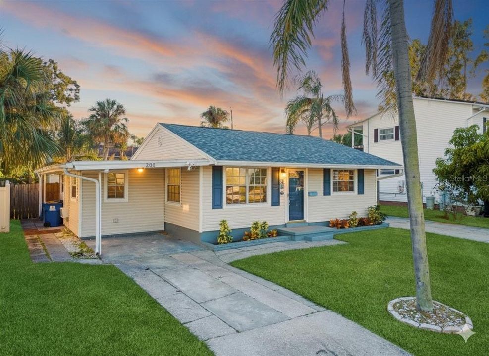 En Venta: $407,400 (3 camas, 2 baños, 1364 Pies cuadrados)