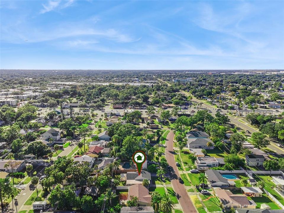 En Venta: $407,400 (3 camas, 2 baños, 1364 Pies cuadrados)