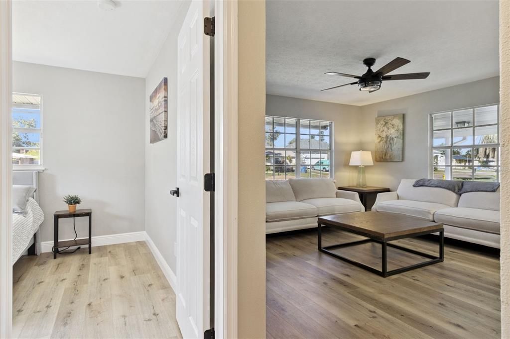 En Venta: $407,400 (3 camas, 2 baños, 1364 Pies cuadrados)