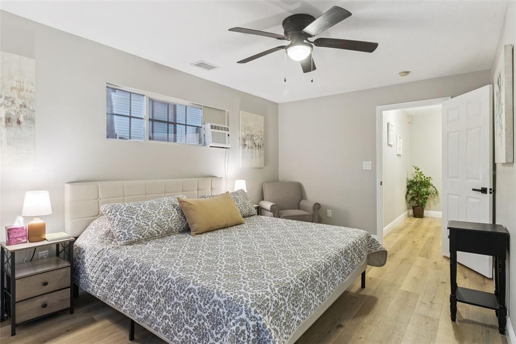 En Venta: $407,400 (3 camas, 2 baños, 1364 Pies cuadrados)