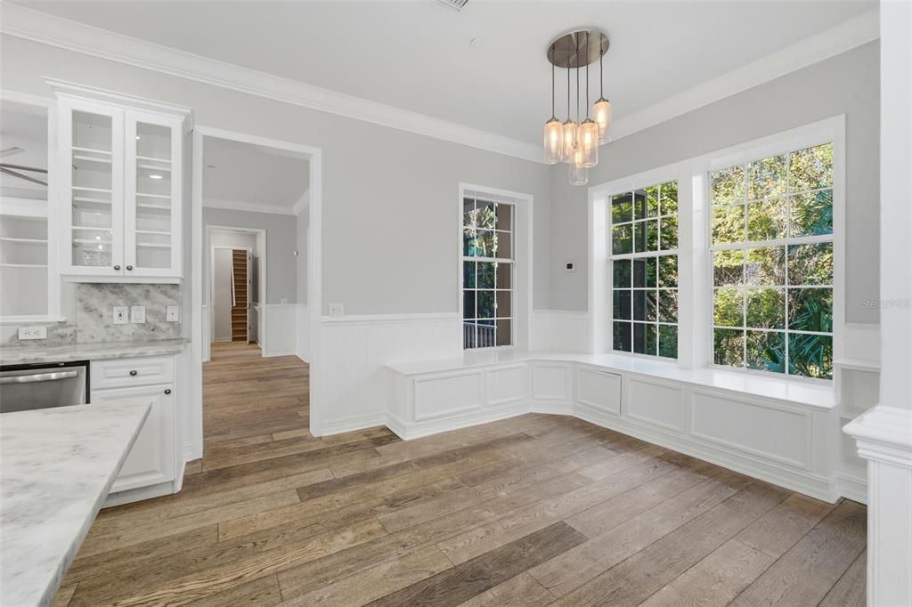 В аренду: $6,500 (5 спален, 3 ванн, 3699 Квадратных фут)