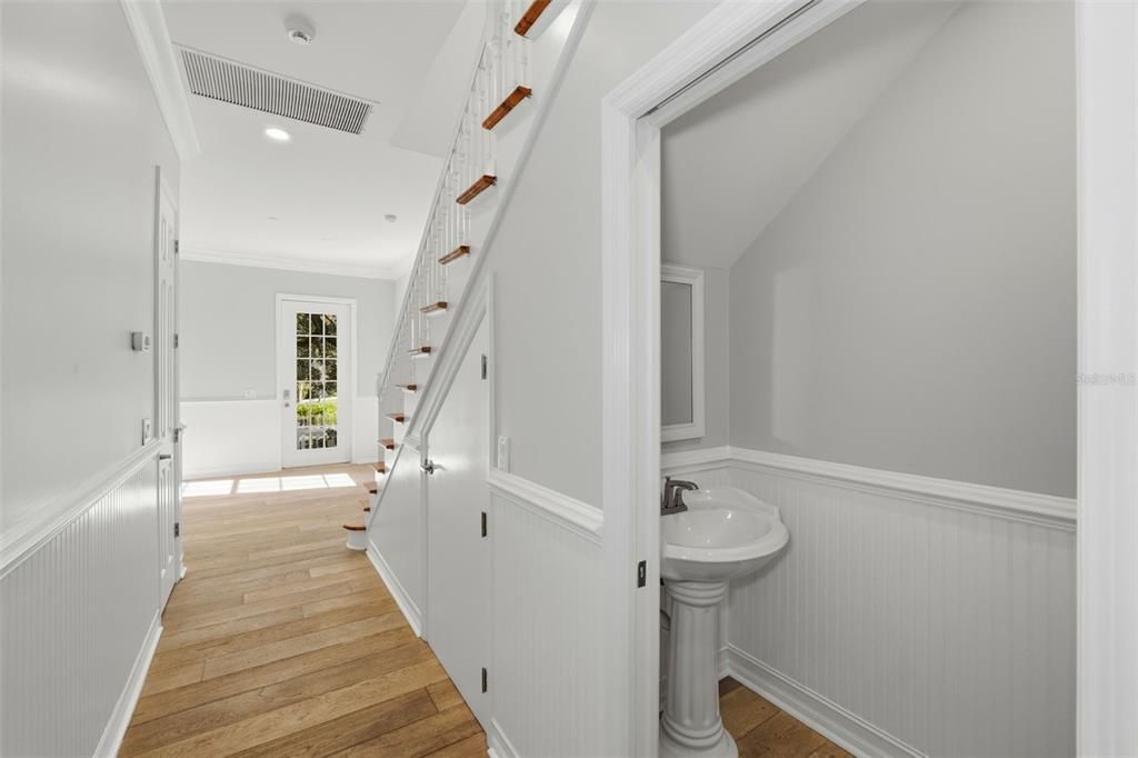 В аренду: $6,500 (5 спален, 3 ванн, 3699 Квадратных фут)