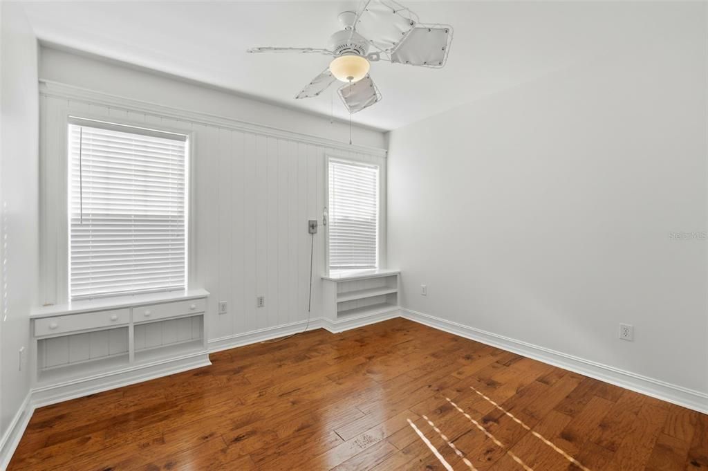 В аренду: $6,500 (5 спален, 3 ванн, 3699 Квадратных фут)