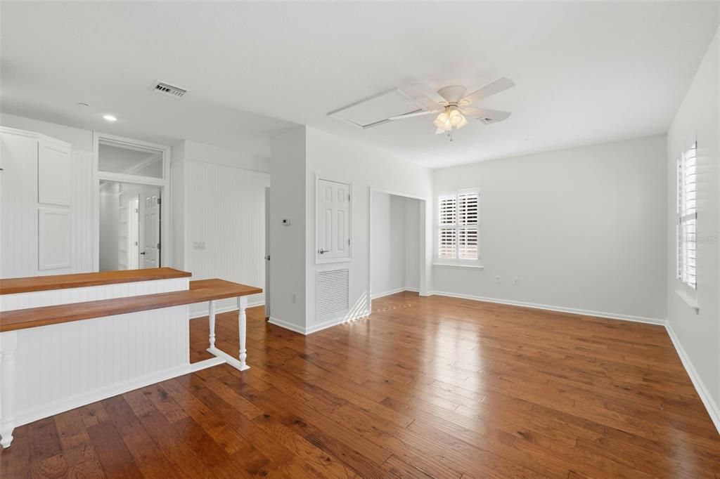 В аренду: $6,500 (5 спален, 3 ванн, 3699 Квадратных фут)