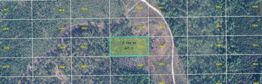 待售: $129,000 (1.27 acres)