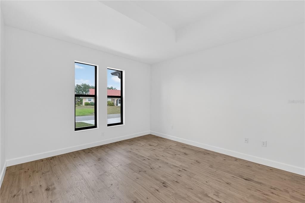 待售: $379,000 (3 贝兹, 2 浴室, 1565 平方英尺)