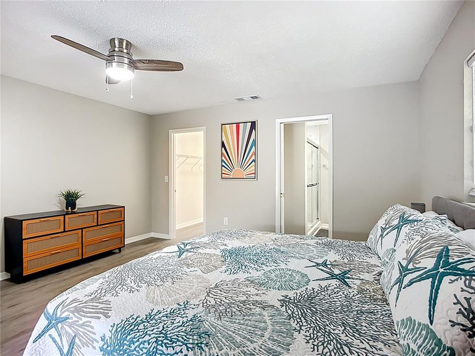 待售: $785,000 (4 贝兹, 2 浴室, 2800 平方英尺)