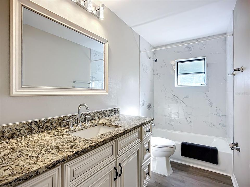 待售: $785,000 (4 贝兹, 2 浴室, 2800 平方英尺)