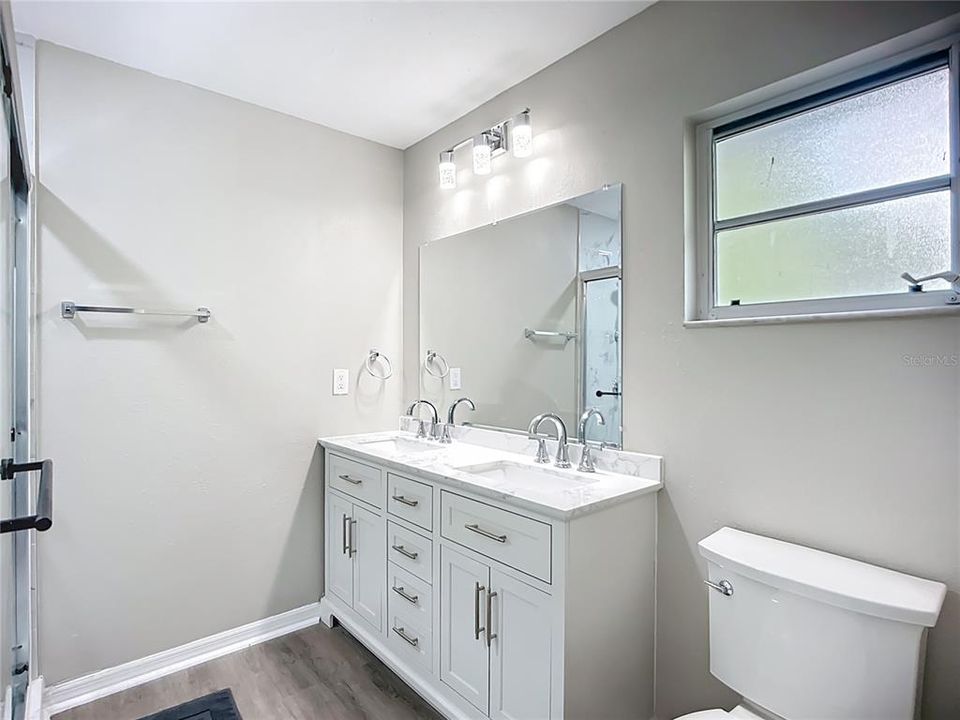 待售: $785,000 (4 贝兹, 2 浴室, 2800 平方英尺)