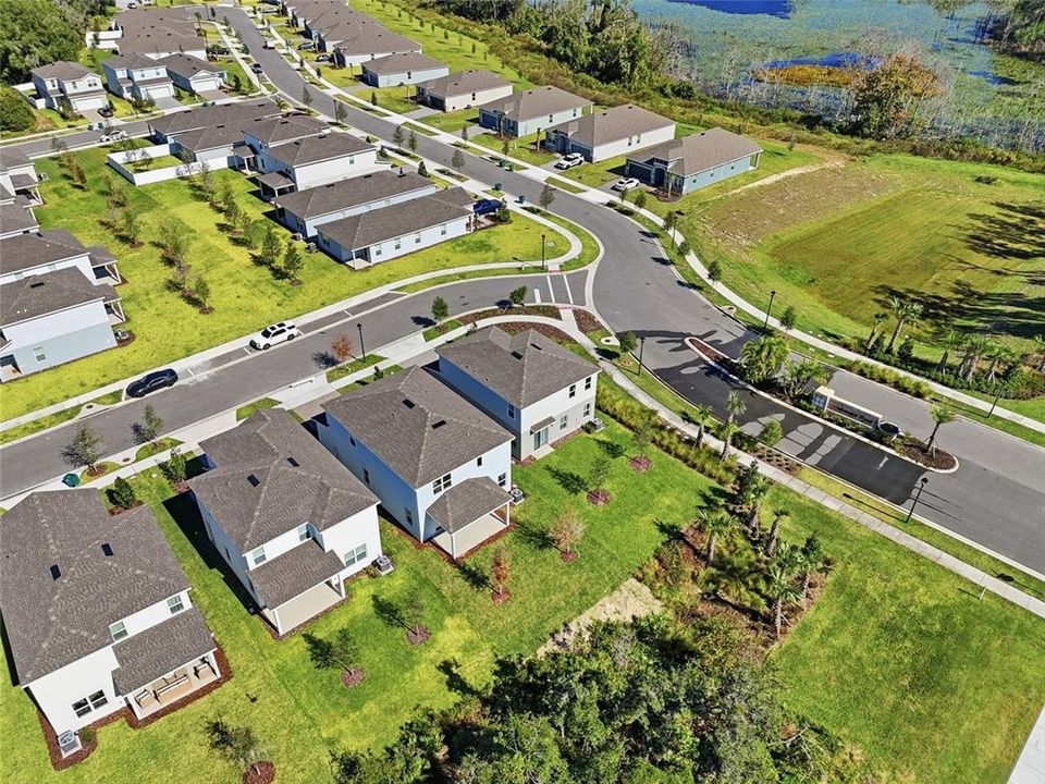 На продажу: $410,000 (3 спален, 2 ванн, 1848 Квадратных фут)