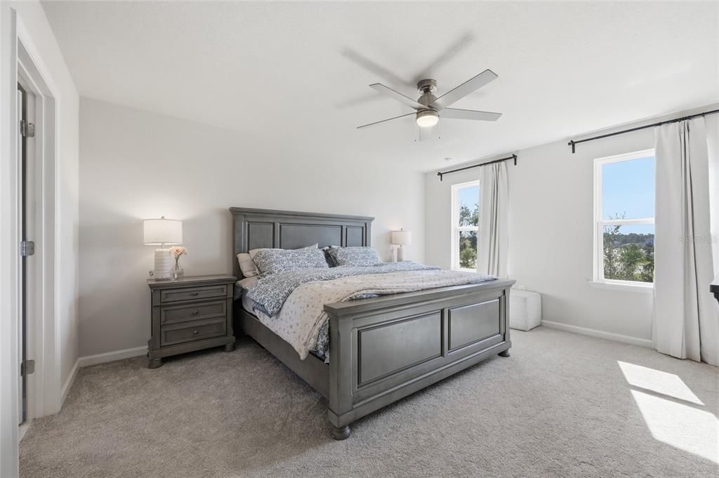 На продажу: $410,000 (3 спален, 2 ванн, 1848 Квадратных фут)