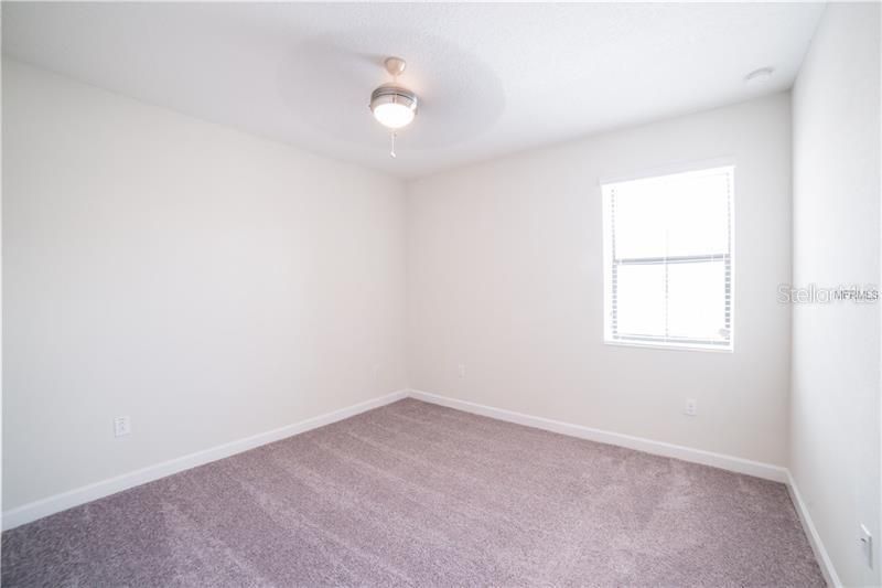 В аренду: $2,195 (4 спален, 3 ванн, 2016 Квадратных фут)