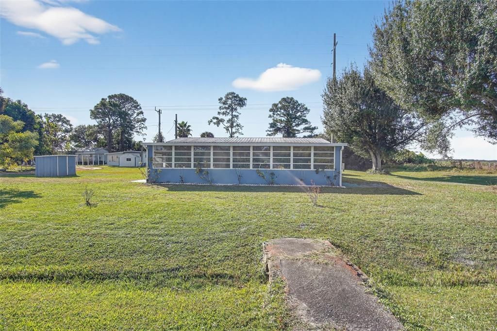 На продажу: $157,000 (2 спален, 2 ванн, 960 Квадратных фут)