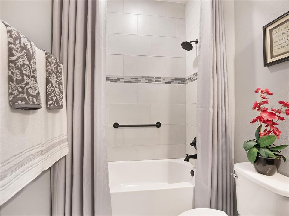 待售: $646,646 (3 贝兹, 3 浴室, 2907 平方英尺)