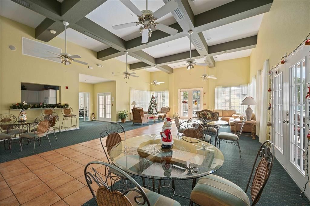 待售: $319,000 (2 贝兹, 2 浴室, 1147 平方英尺)