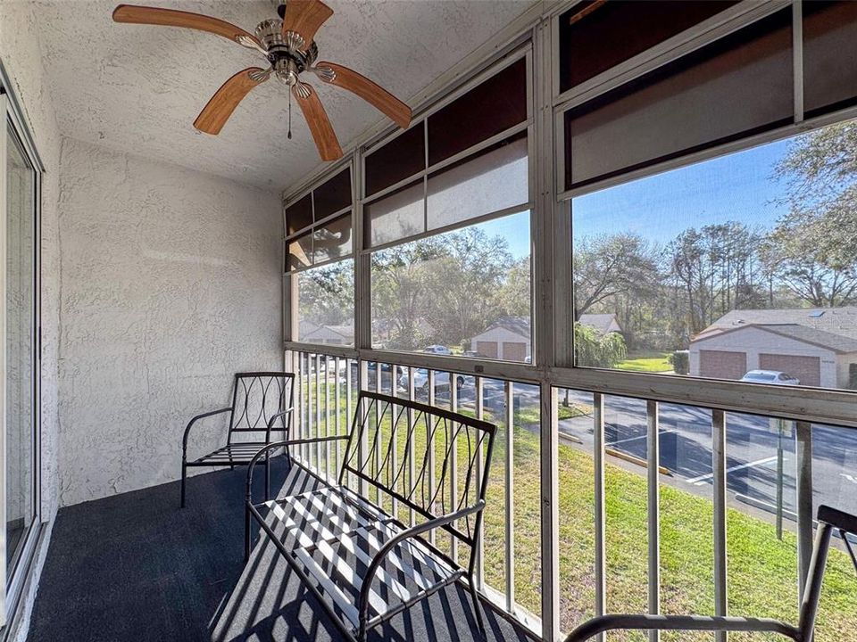 待售: $119,000 (2 贝兹, 2 浴室, 1035 平方英尺)