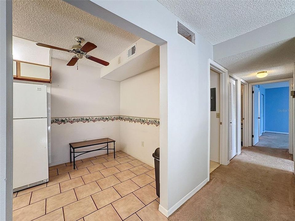 待售: $119,000 (2 贝兹, 2 浴室, 1035 平方英尺)