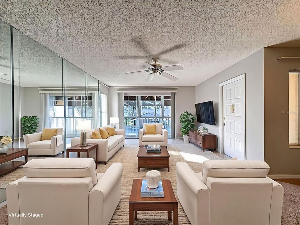 待售: $119,000 (2 贝兹, 2 浴室, 1035 平方英尺)