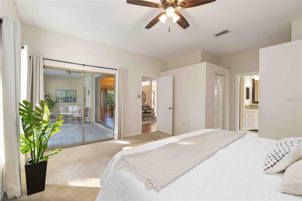 For Sale: $500,000 (3 beds, 2 baths, 2027 Square Feet)