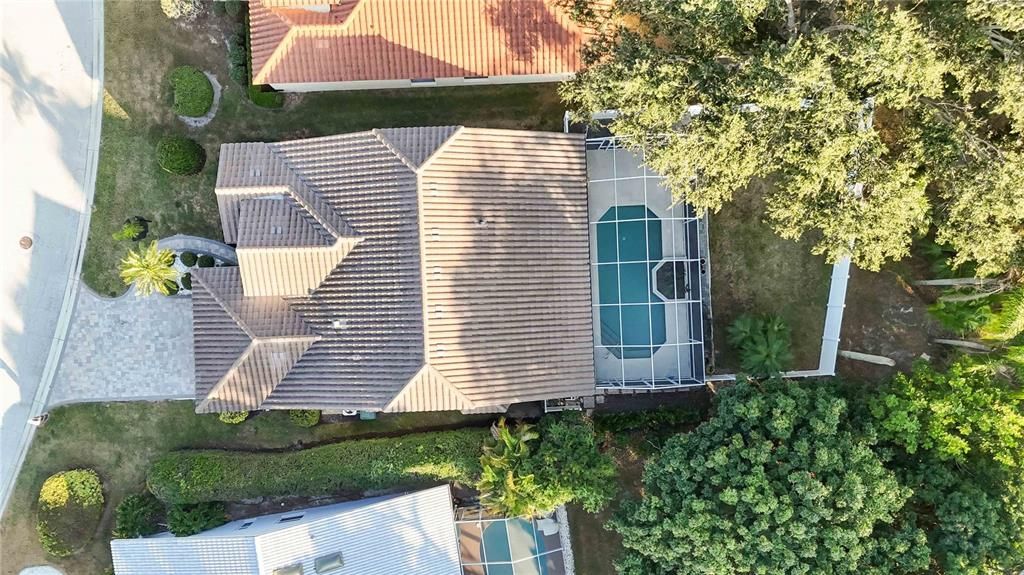 For Sale: $500,000 (3 beds, 2 baths, 2027 Square Feet)