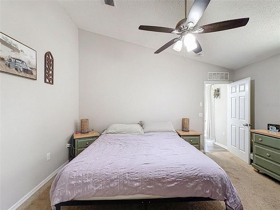 En Venta: $295,000 (3 camas, 2 baños, 1655 Pies cuadrados)