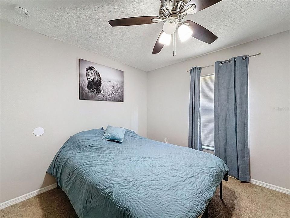 En Venta: $295,000 (3 camas, 2 baños, 1655 Pies cuadrados)