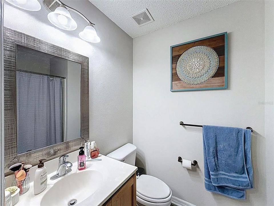 En Venta: $295,000 (3 camas, 2 baños, 1655 Pies cuadrados)