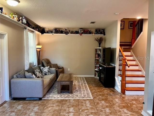 待售: $415,000 (3 贝兹, 2 浴室, 1741 平方英尺)