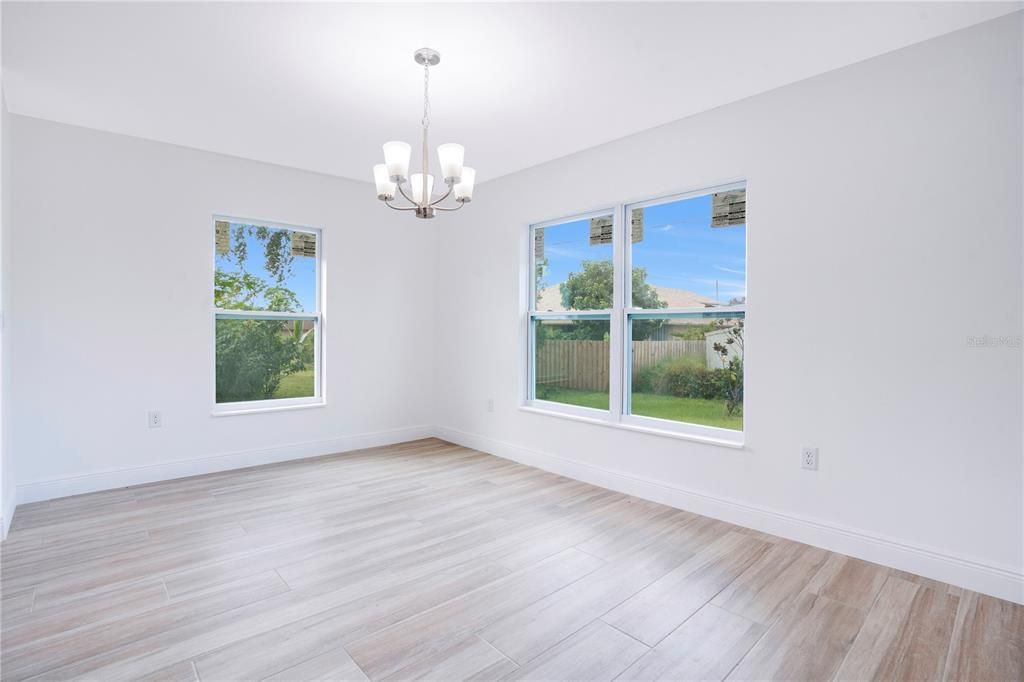 For Sale: $375,000 (4 beds, 2 baths, 1996 Square Feet)