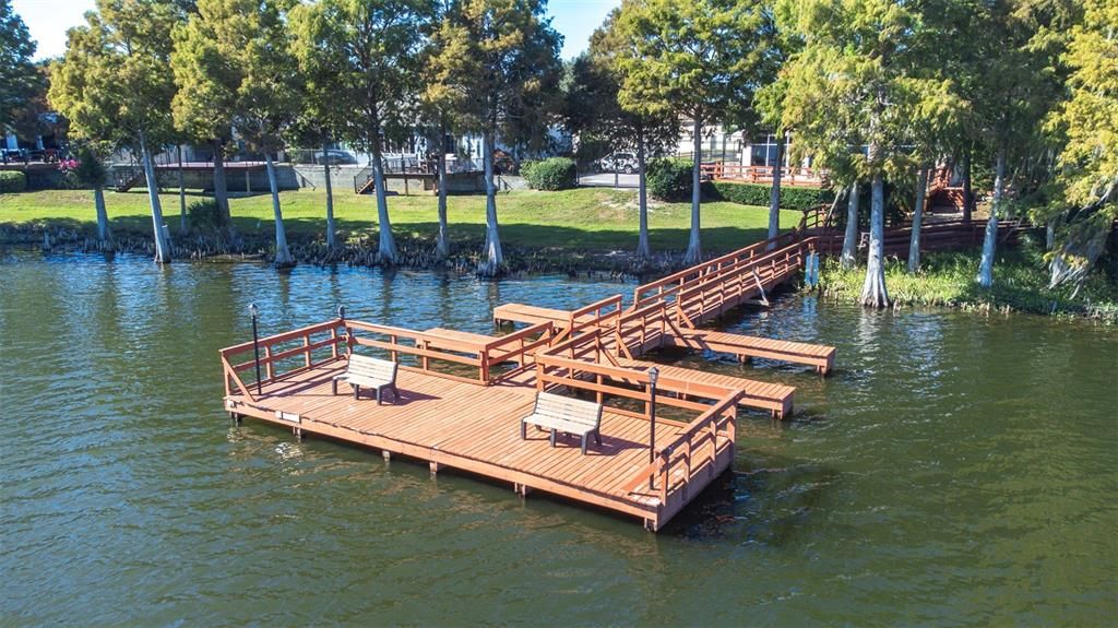 Active With Contract: $279,900 (3 beds, 2 baths, 1622 Square Feet)