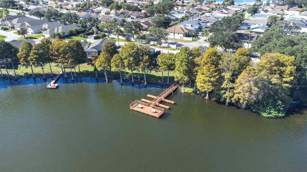 Active With Contract: $279,900 (3 beds, 2 baths, 1622 Square Feet)