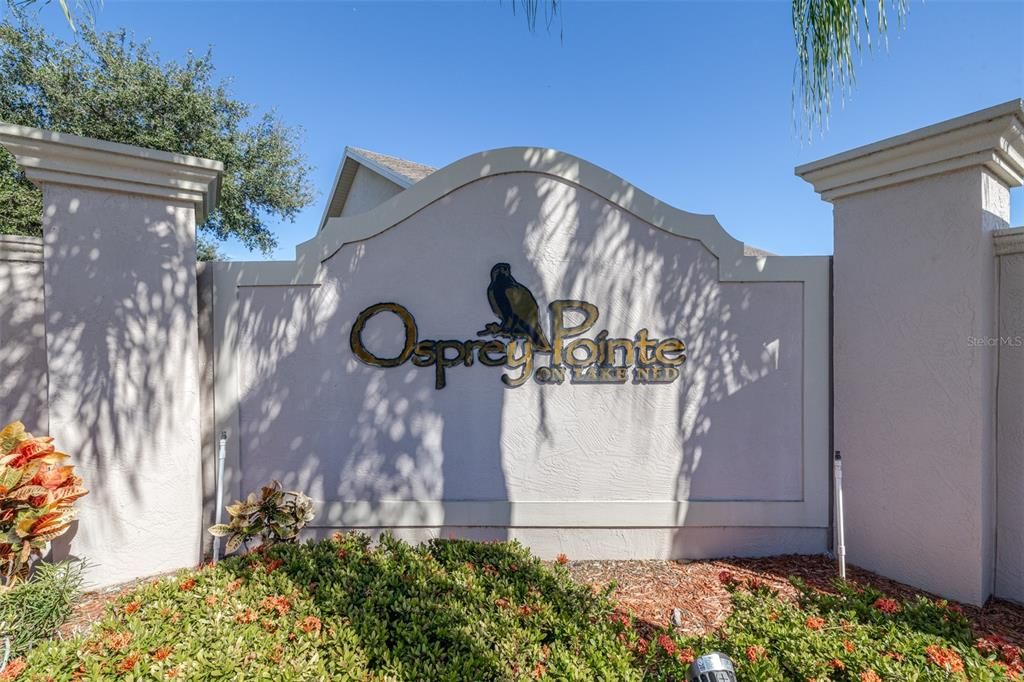 Active With Contract: $279,900 (3 beds, 2 baths, 1622 Square Feet)