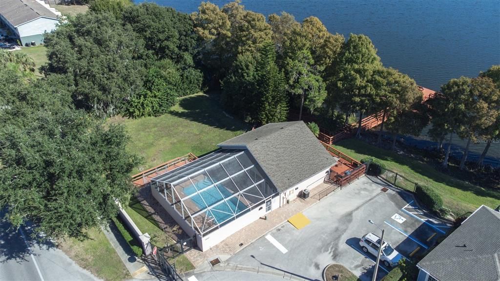 Active With Contract: $279,900 (3 beds, 2 baths, 1622 Square Feet)