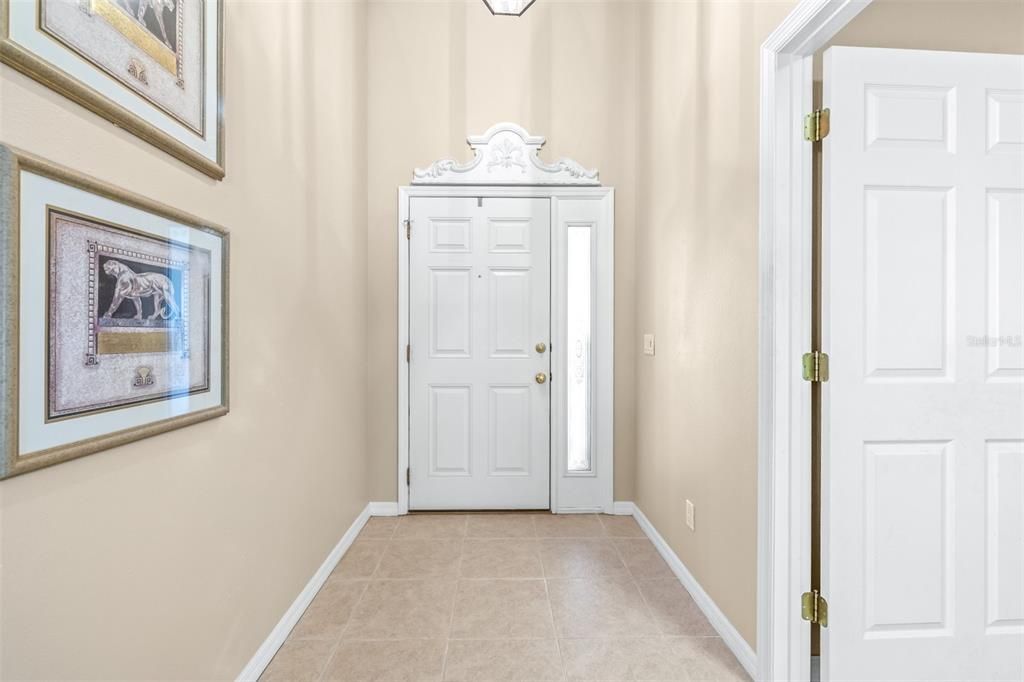 Active With Contract: $279,900 (3 beds, 2 baths, 1622 Square Feet)