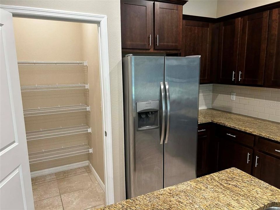 出租: $2,400 (3 贝兹, 2 浴室, 1673 平方英尺)