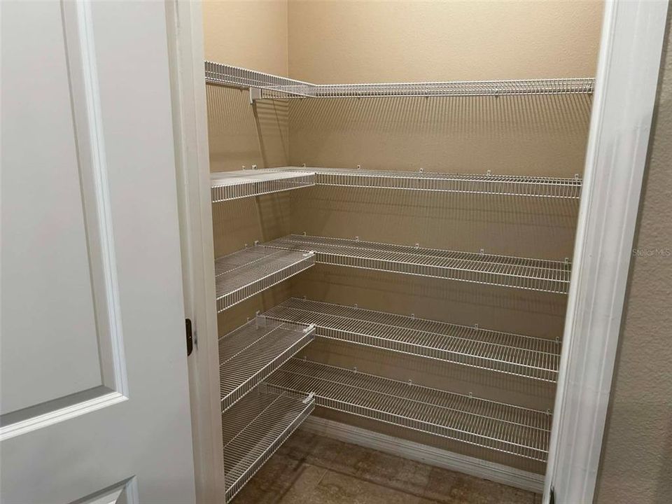 出租: $2,400 (3 贝兹, 2 浴室, 1673 平方英尺)