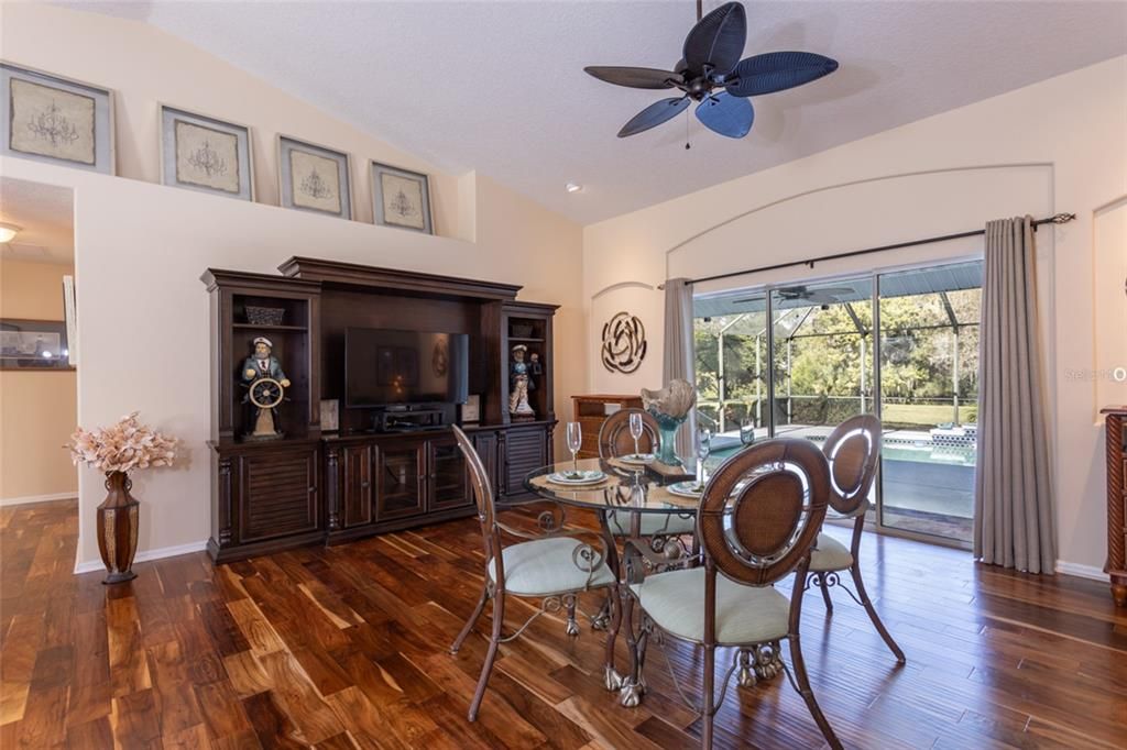 Active With Contract: $434,900 (3 beds, 2 baths, 2048 Square Feet)