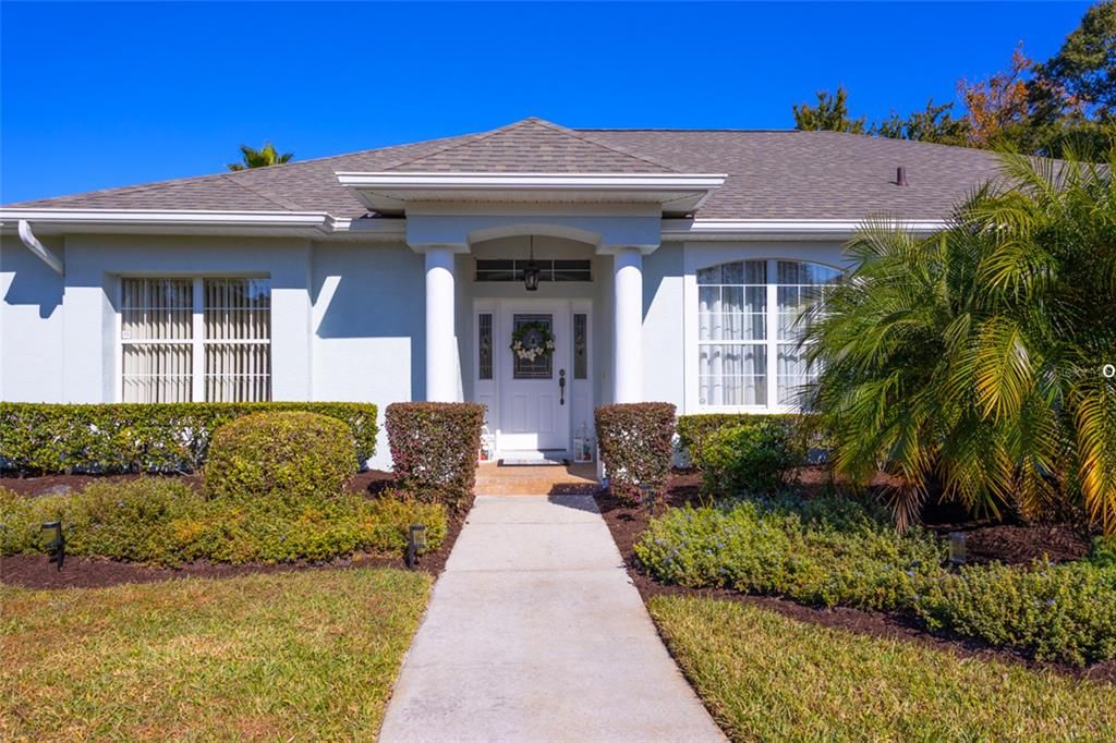 Active With Contract: $434,900 (3 beds, 2 baths, 2048 Square Feet)