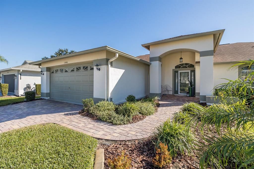 En Venta: $359,900 (3 camas, 2 baños, 1862 Pies cuadrados)