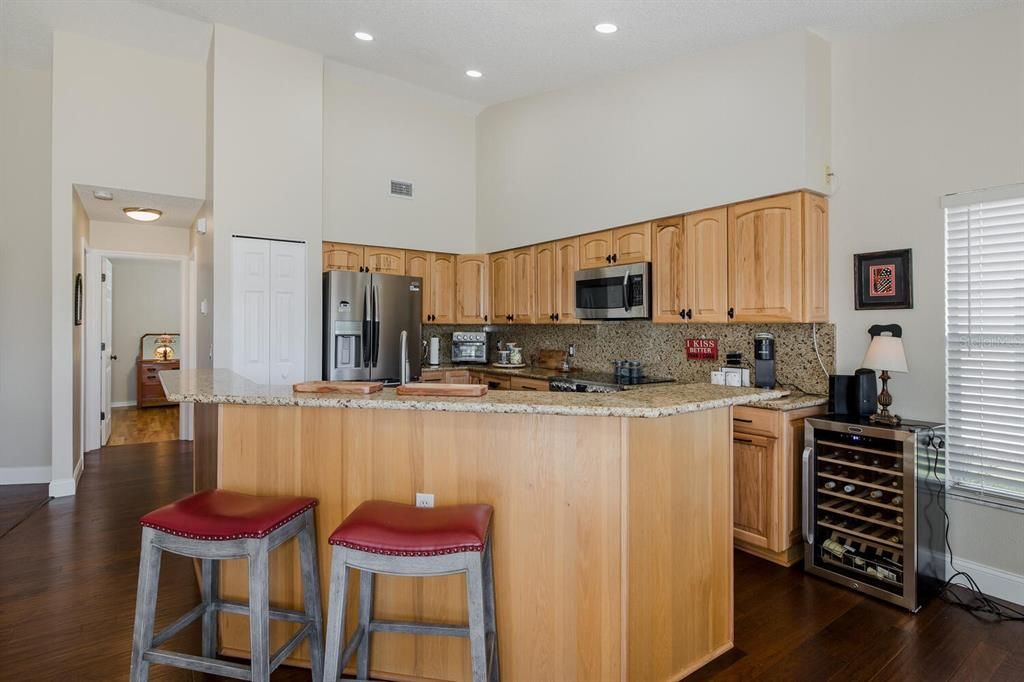 En Venta: $359,900 (3 camas, 2 baños, 1862 Pies cuadrados)