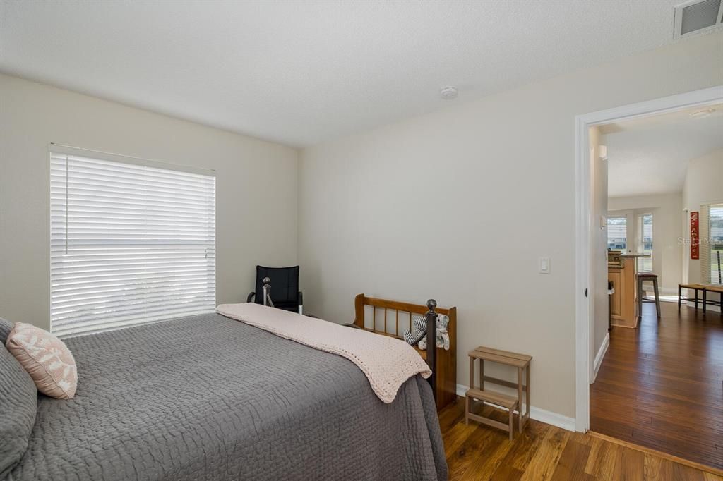 En Venta: $359,900 (3 camas, 2 baños, 1862 Pies cuadrados)