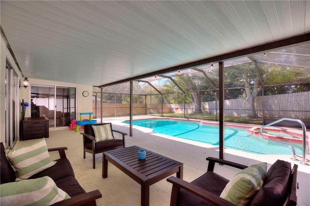 For Rent: $3,500 (3 beds, 2 baths, 1866 Square Feet)