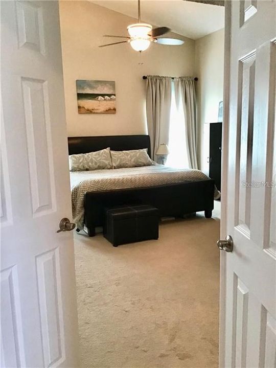 For Rent: $3,500 (3 beds, 2 baths, 1866 Square Feet)