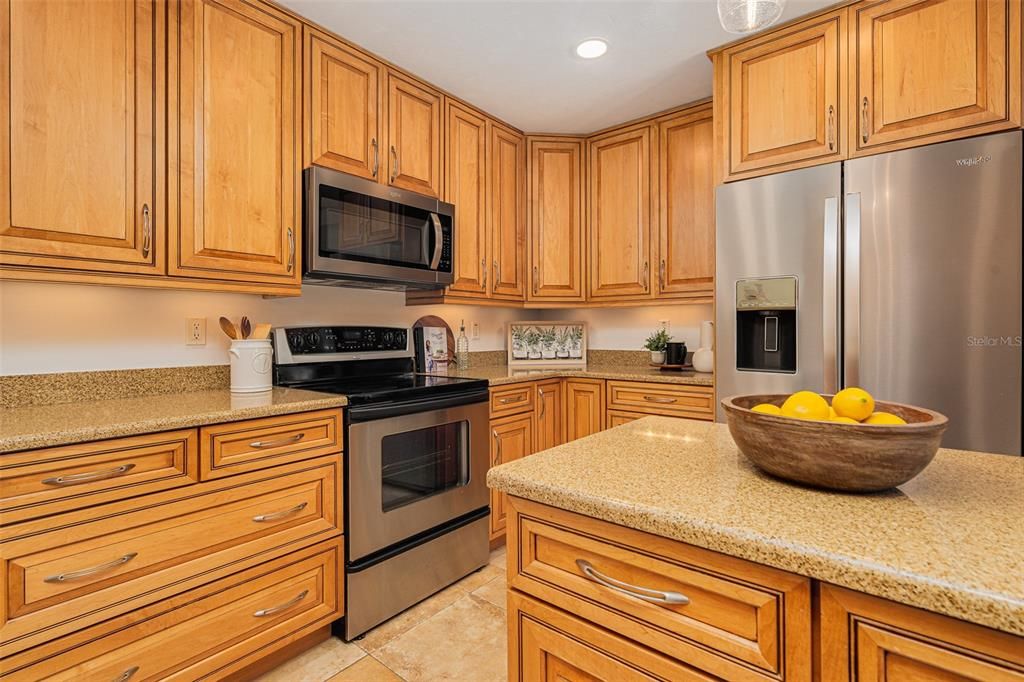 For Sale: $425,000 (3 beds, 2 baths, 1788 Square Feet)