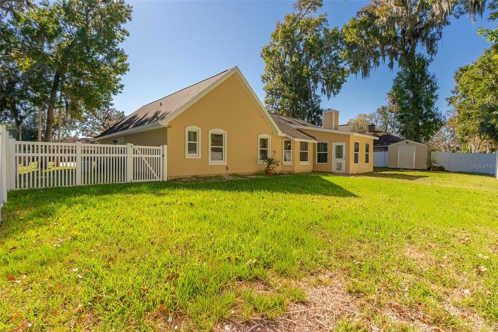 For Sale: $425,000 (3 beds, 2 baths, 1788 Square Feet)