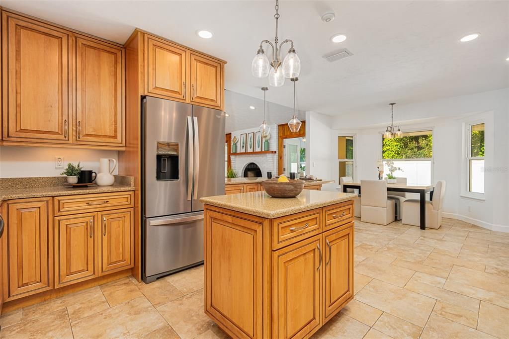 For Sale: $425,000 (3 beds, 2 baths, 1788 Square Feet)