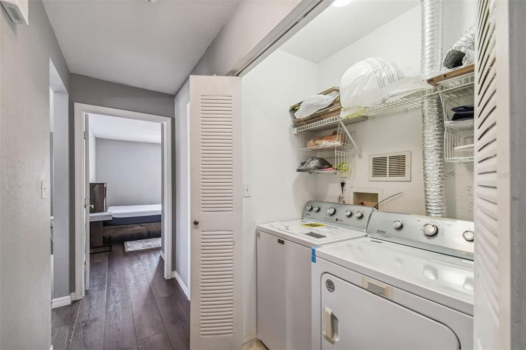 For Rent: $2,025 (2 beds, 2 baths, 1168 Square Feet)