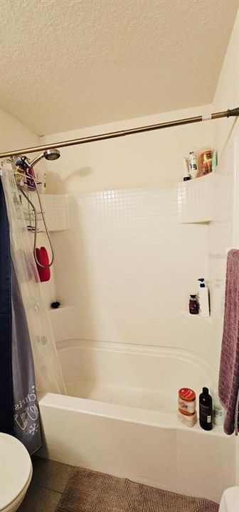 待售: $499,000 (4 贝兹, 2 浴室, 2252 平方英尺)