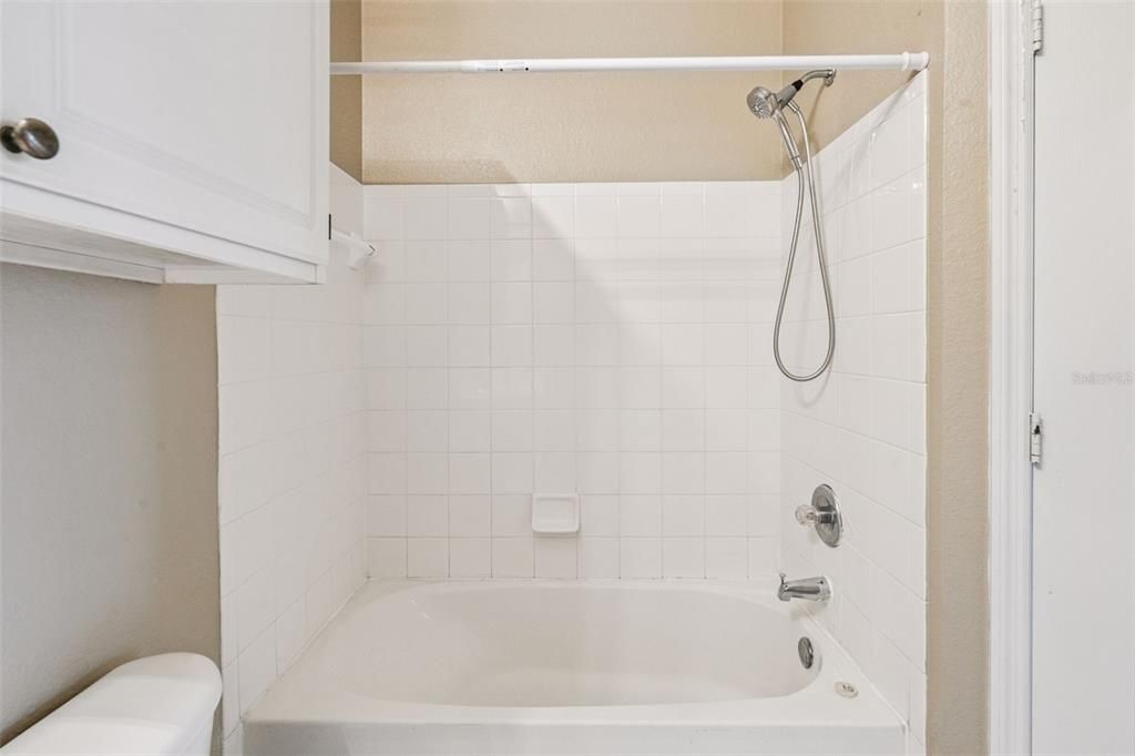 待售: $210,000 (3 贝兹, 2 浴室, 1205 平方英尺)